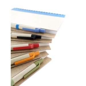 Notatnik ok. A5 z długopisem